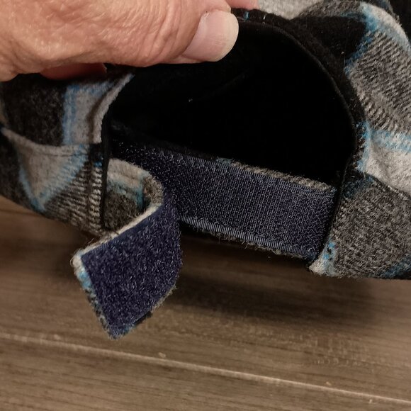 Broner Plaid Flannel Mens Winter Hat One Size Adjustable Hook & Loop Strap - Picture 6 of 9